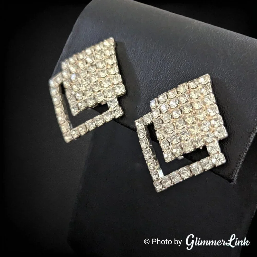 Vintage 70s Rhinestone Geometric Diamond Art Deco Style Clip On Earrings